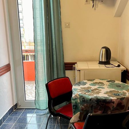 Apartments Holiday بودفا المظهر الخارجي الصورة