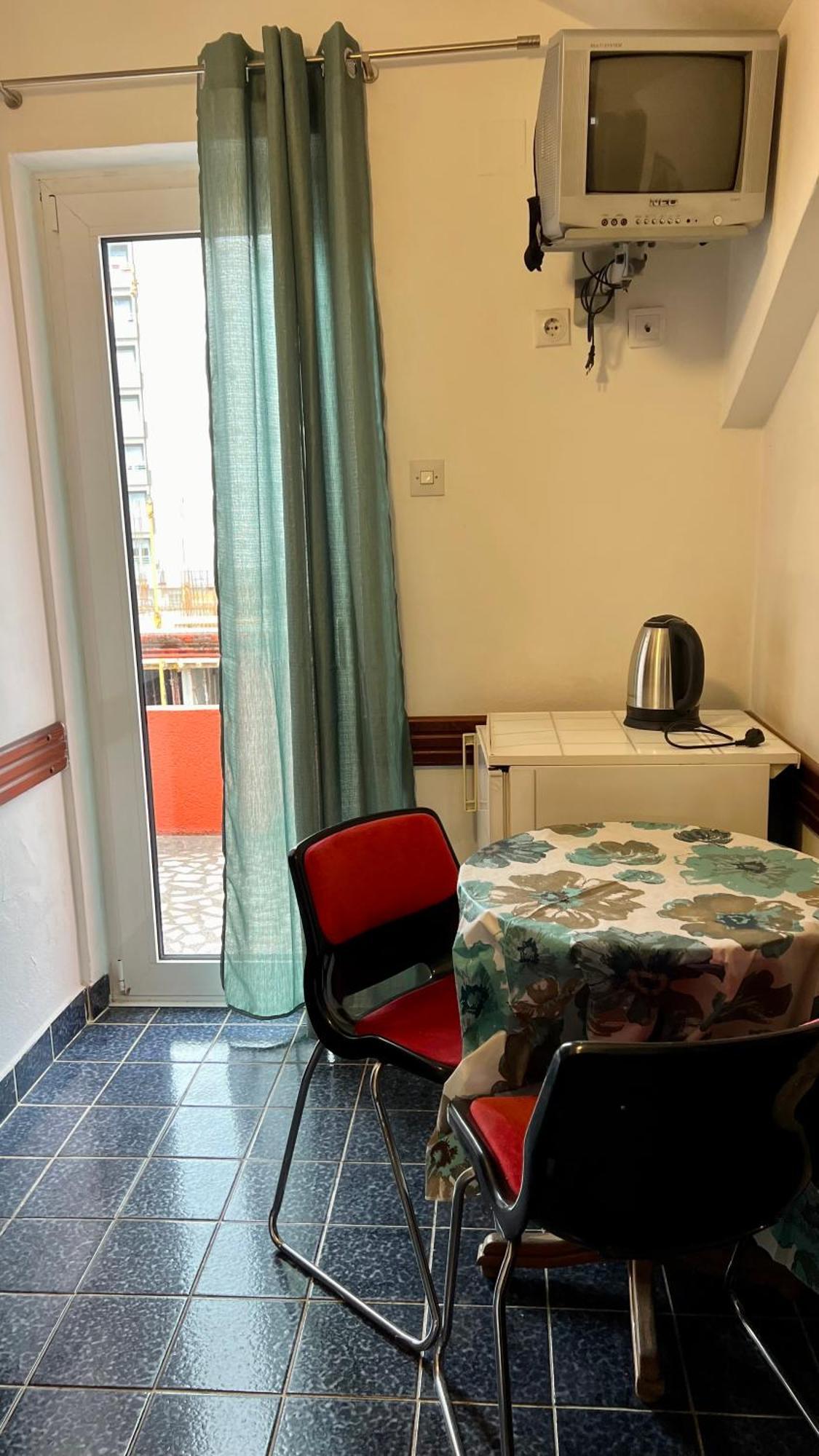Apartments Holiday بودفا المظهر الخارجي الصورة