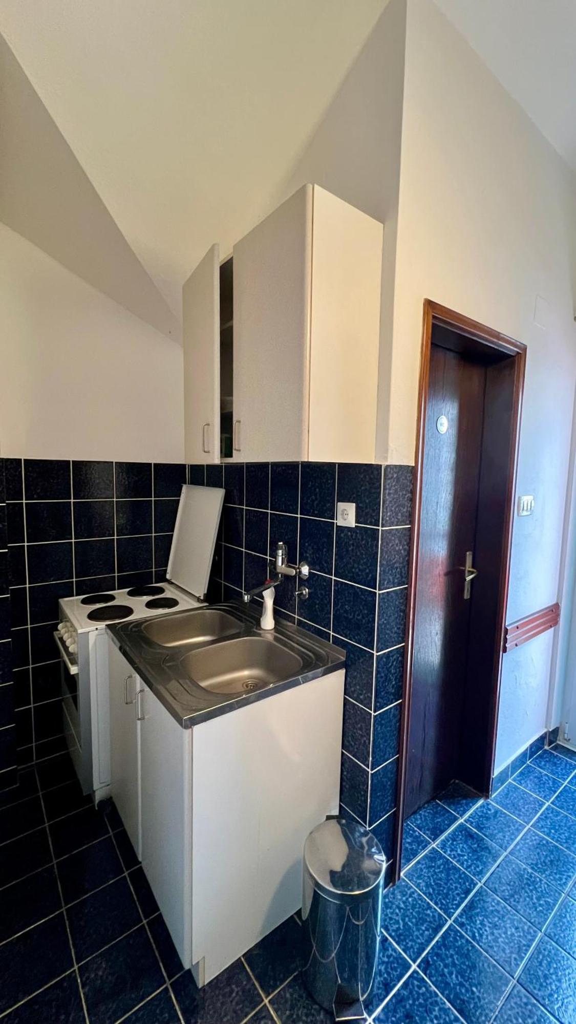Apartments Holiday بودفا المظهر الخارجي الصورة