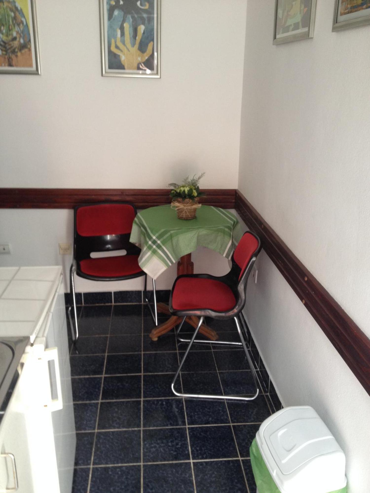 Apartments Holiday بودفا الغرفة الصورة