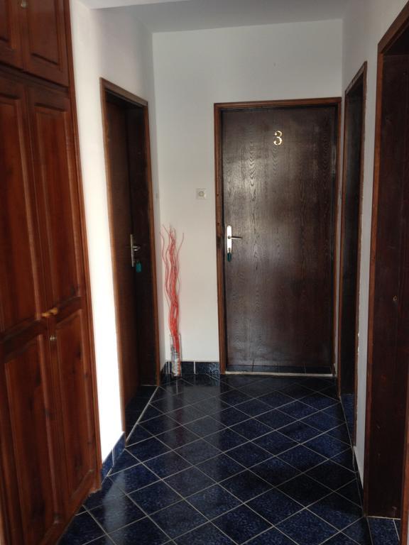 Apartments Holiday بودفا الغرفة الصورة