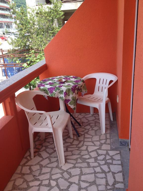 Apartments Holiday بودفا الغرفة الصورة