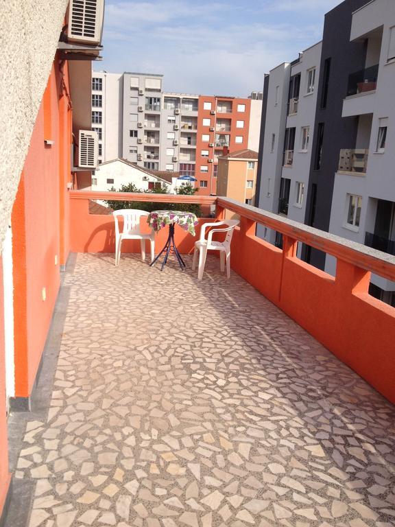 Apartments Holiday بودفا الغرفة الصورة