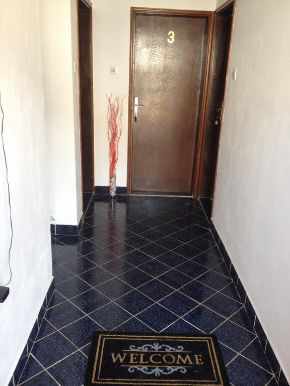 Apartments Holiday بودفا المظهر الخارجي الصورة