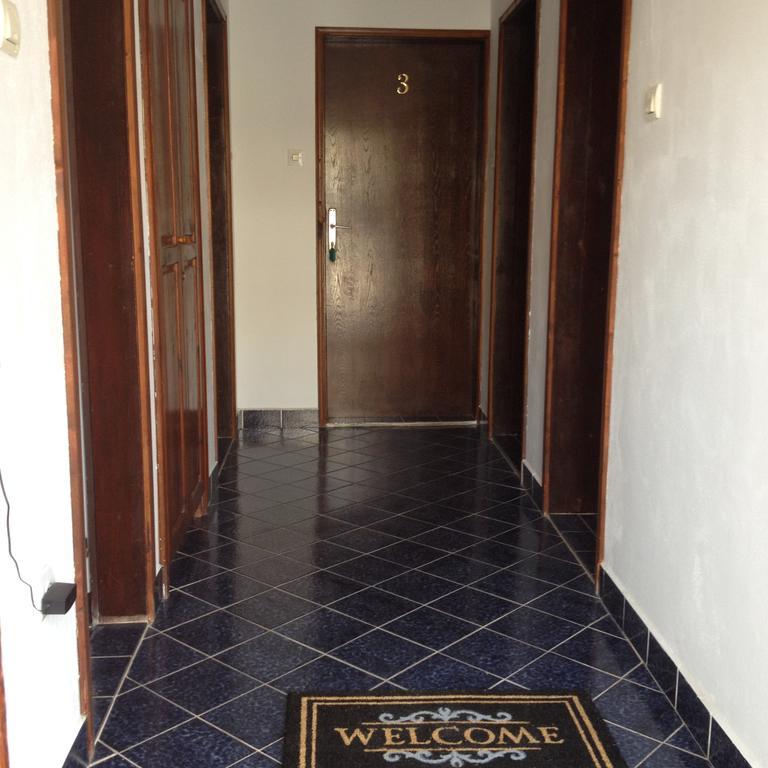 Apartments Holiday بودفا المظهر الخارجي الصورة