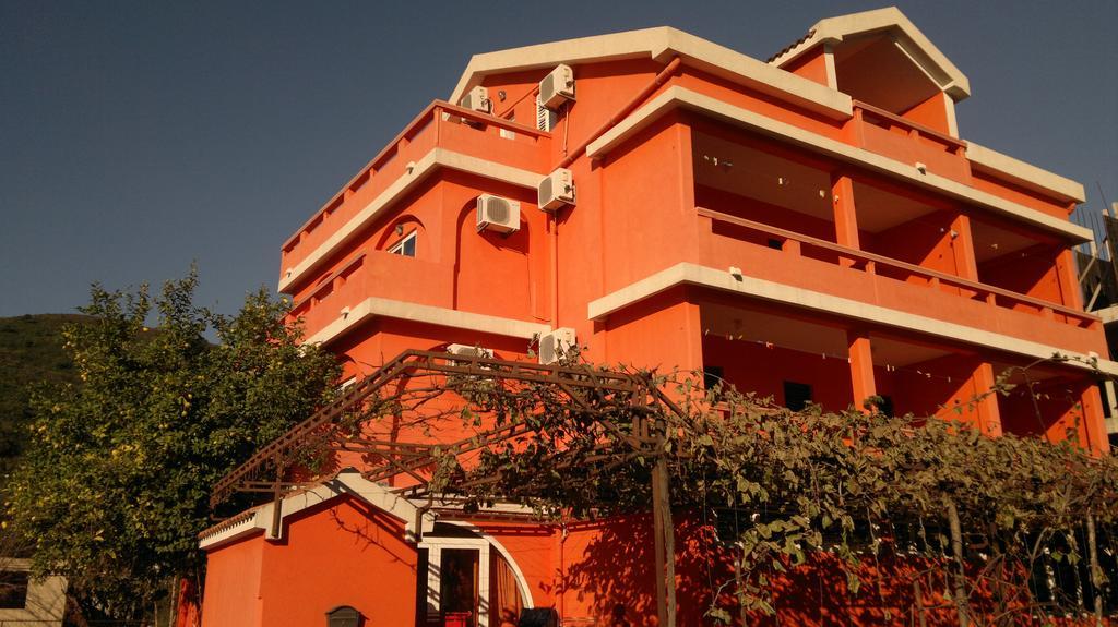 Apartments Holiday بودفا المظهر الخارجي الصورة